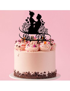 Taarttopper op Maat: Bruidspaar met Rozen en Naam