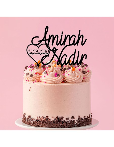 Taarttopper op Maat: Namen met Hart en Datum