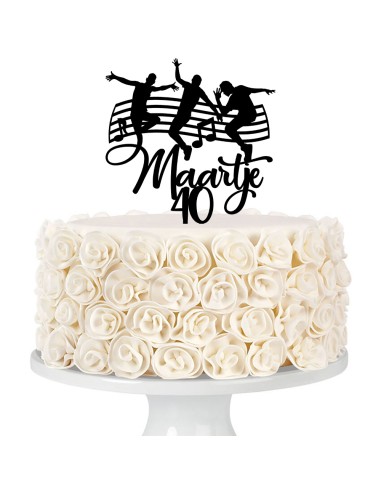 Taarttopper op Maat: Dansers met Naam en Leeftijd