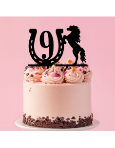 Taarttopper op Maat: Paard en Hoefijzer met Leeftijd