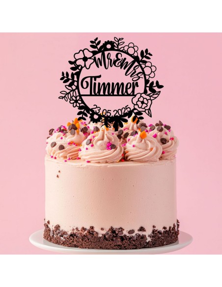 Taarttopper op Maat: Rond Bloemen met Naam en Datum