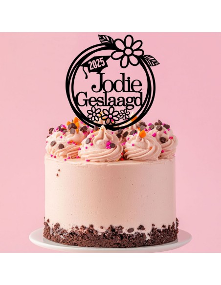 Taarttopper op Maat: Geslaagd Bloemen Rond met Naam