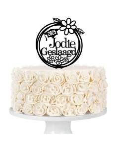 Taarttopper op Maat: Geslaagd Bloemen Rond met Naam 2