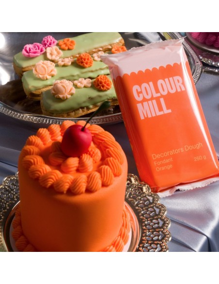 Colour Mill Rolfondant Oranje -250gr-