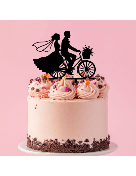 Taarttopper op Maat: Bruidspaar op de Fiets